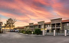 Best Western Plus Lake Front Hotel